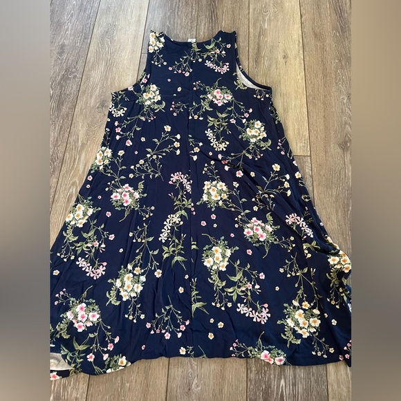 Old Navy Navy Floral Sleeveless Dress - Picture 5 of 5